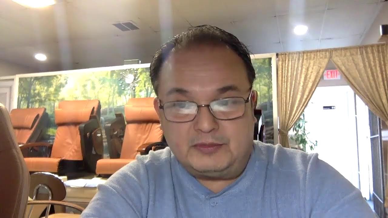 chi Hang, co can ai dai bao khong qui vi?