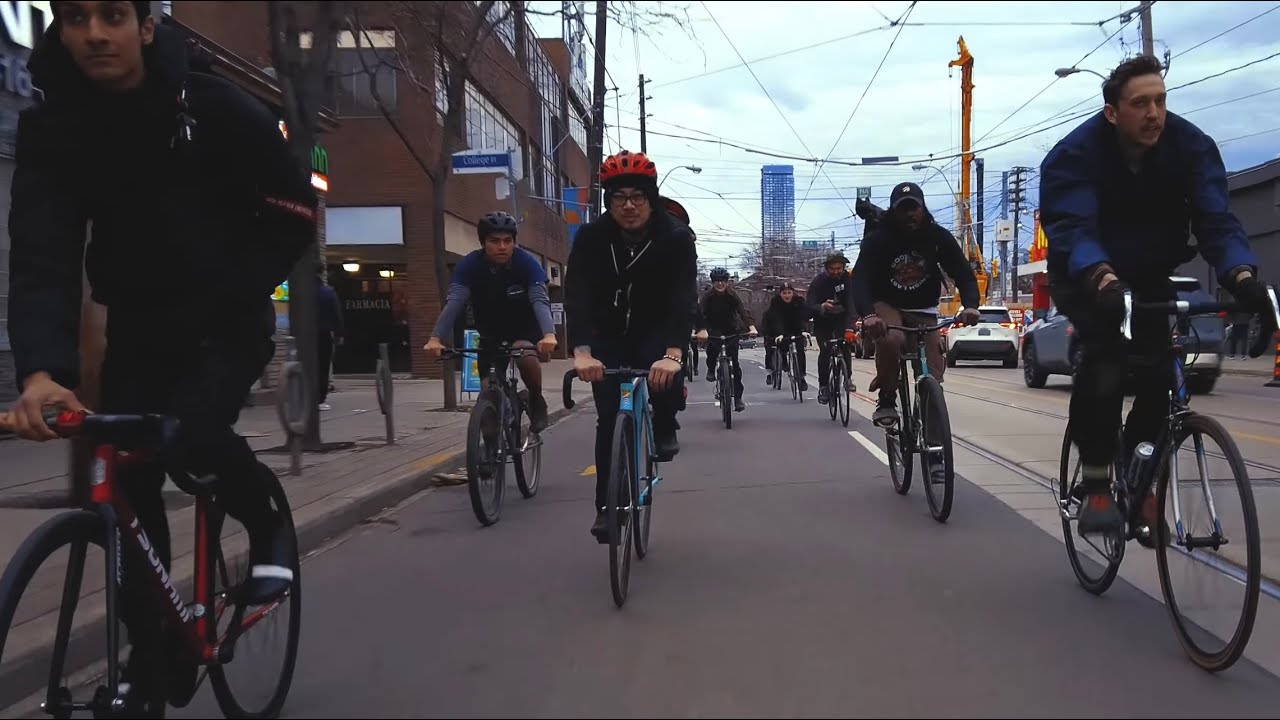 Fixed Gear | ride your bikes with your friends