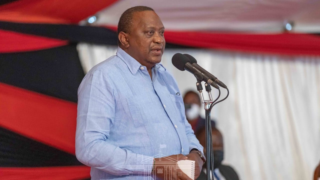 'NIMEWAPATIA WIKI MBILI!' TOUGH PRESIDENT UHURU TELLS MARSABIT LEADERS TO RESOLVE COMMUNAL CONFLICTS