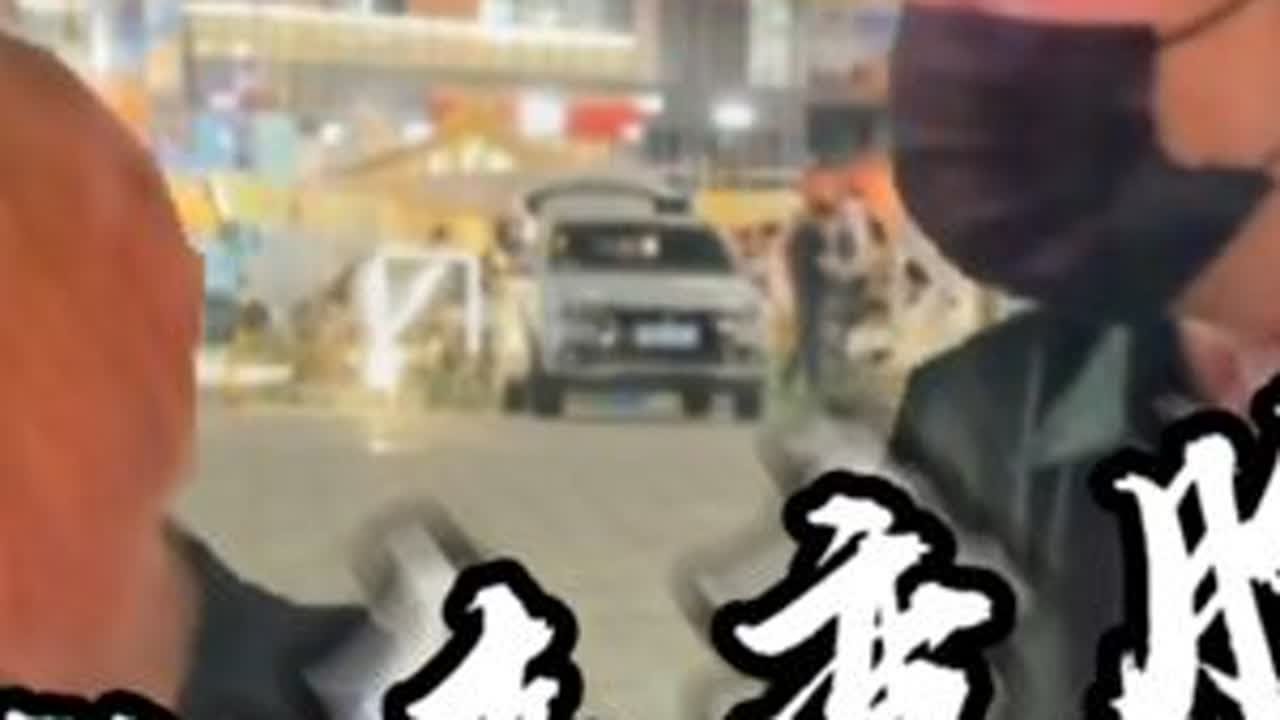 光速变脸 #搞笑 #说唱 #黄子韬 #doggie叨叨 #鹿晗 #鹿哈 #eso #街访 #帅哥 #颜值秀场