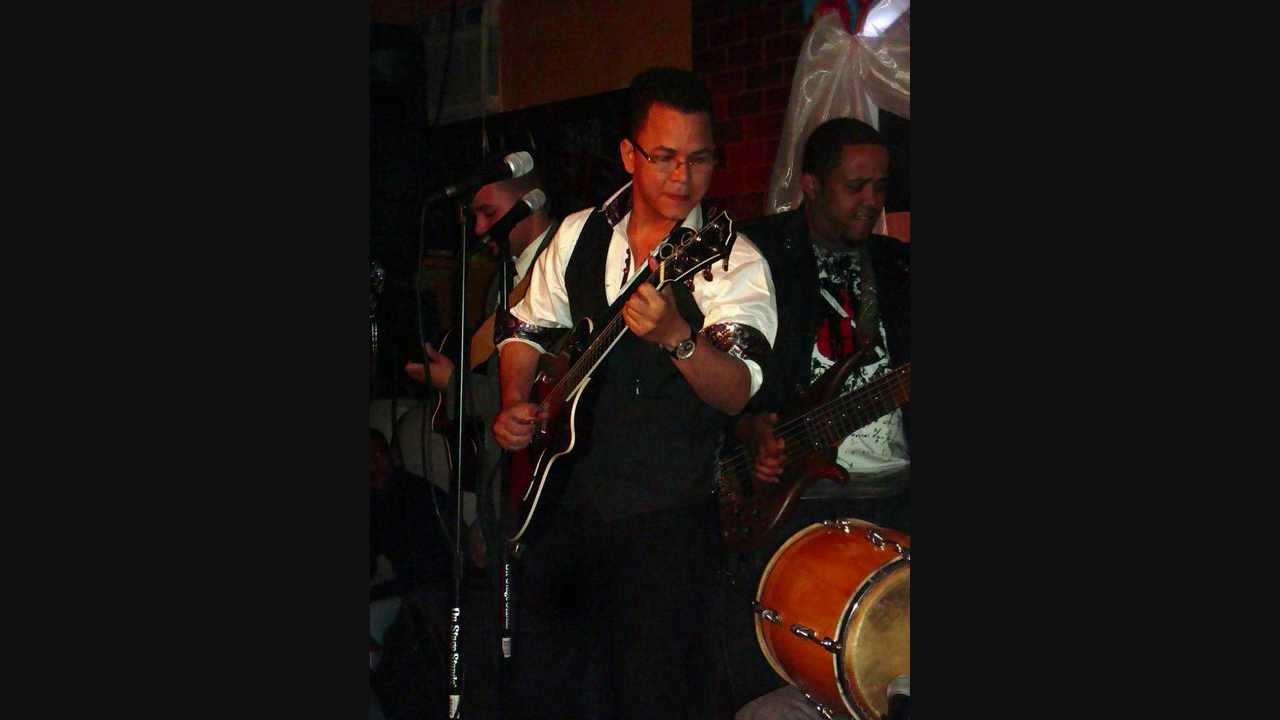 Daniel Moncion - Popurri De Sus Exitos 2013