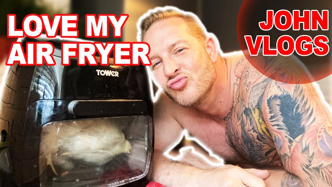 I love my air fryer. Never knew it would be such an amazing addition to my gay London life.