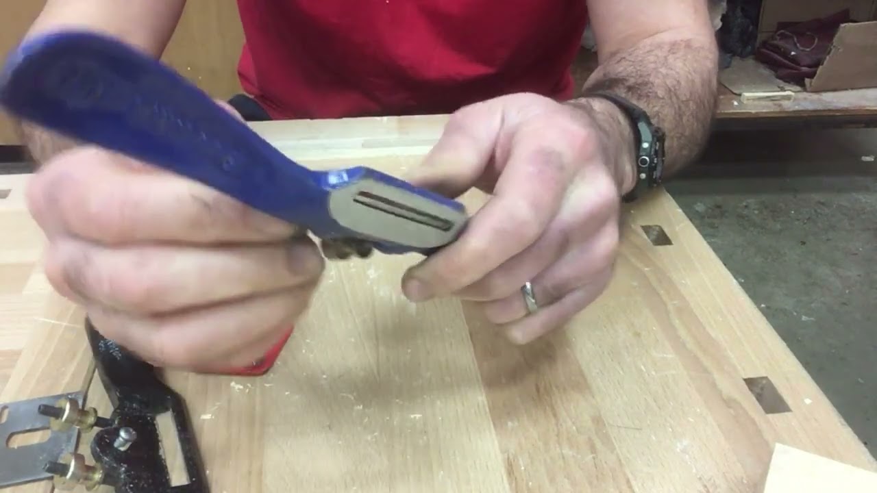 Spoke shave use and adjustment