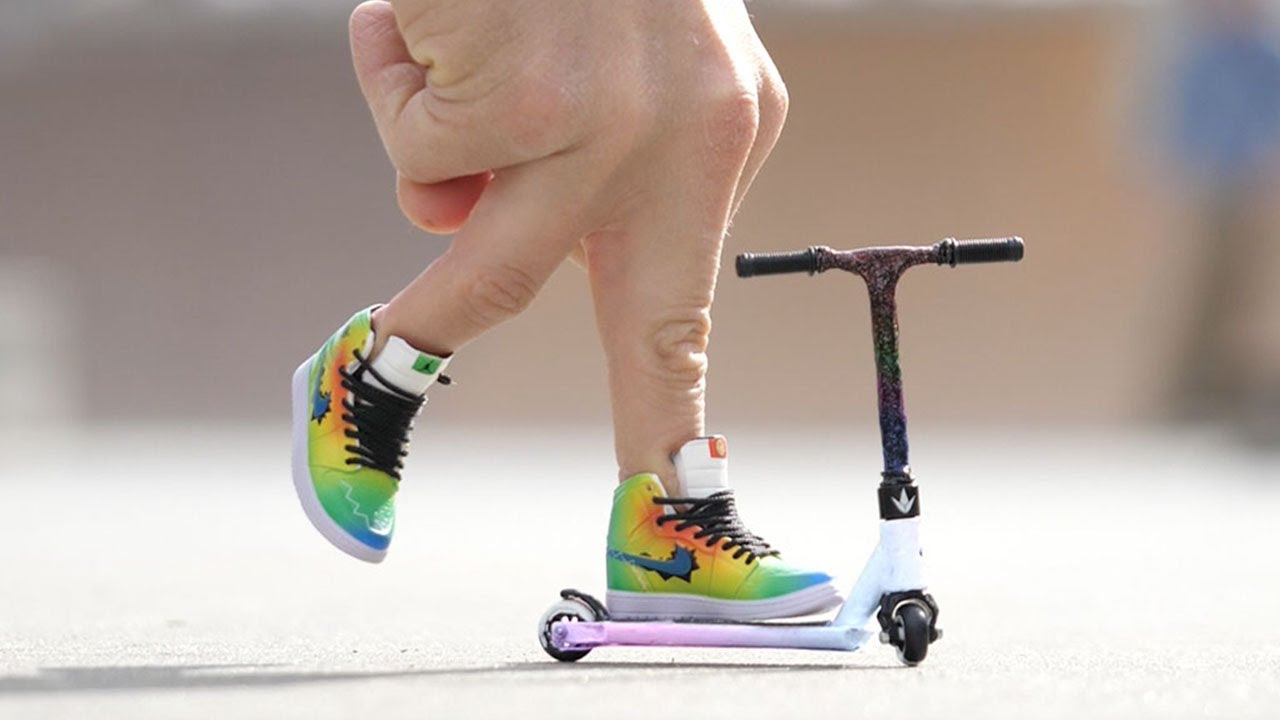 Custom Finger Scooter