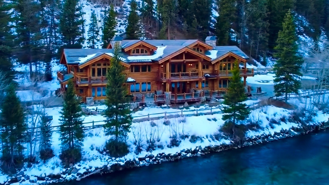 Modern Mountain Luxury Cabin with Stunning Views