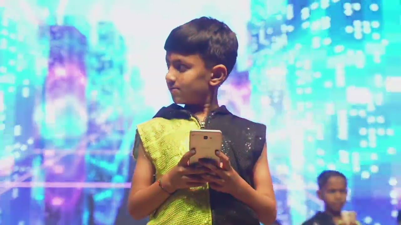 MURLIDHAR SCHOOL PRESENTS SMRUTAM 2026 MOBILE THEME