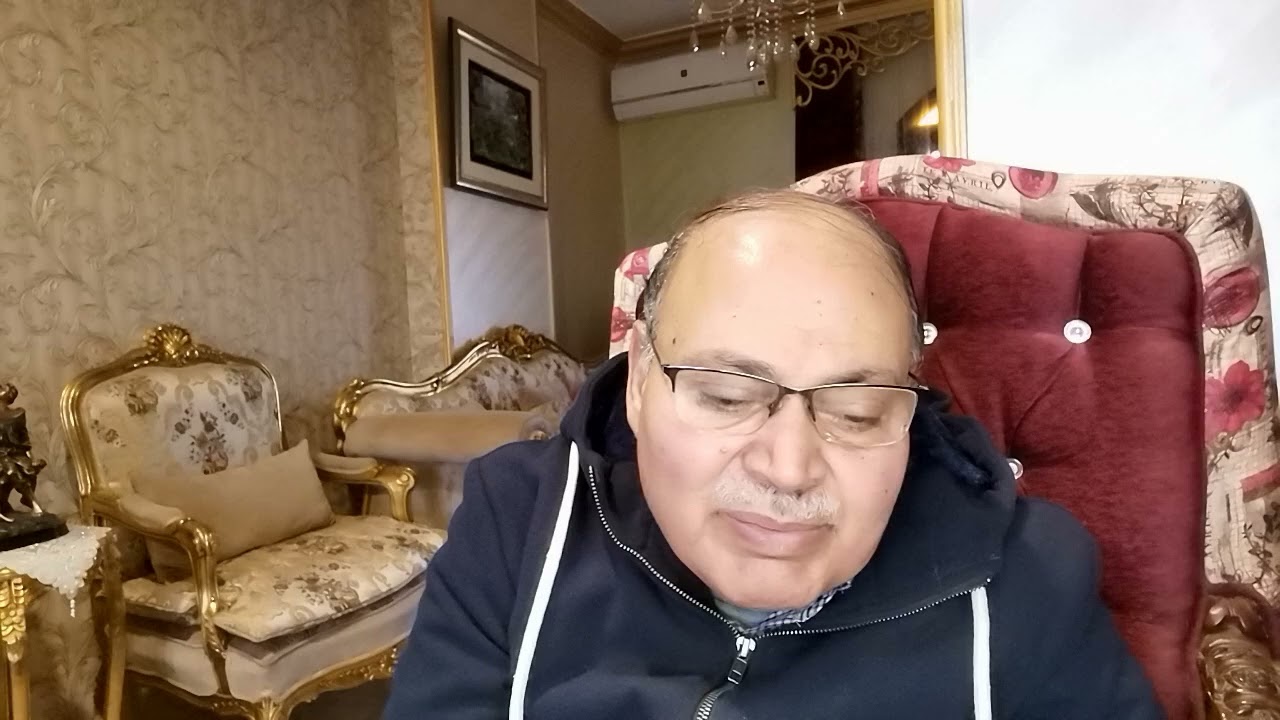 ماذا يحدث اذا اكلت زبادي كل يوم. حذاراخطاء واطعمه معه. يوناني. بلدي. لايت. بالفاكهه.التخسيس والقولون