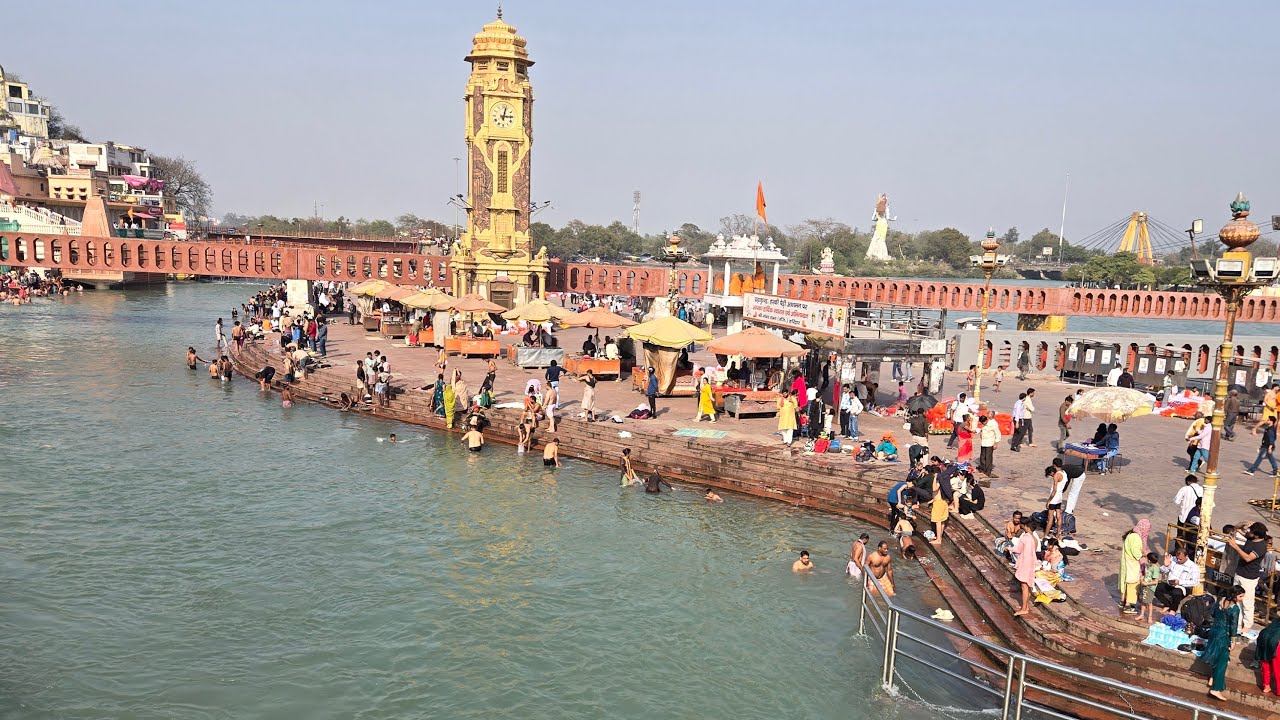 माँ गंगा का दिव्य स्नान हरिद्वार से लाईव 🙏 #live #haridwar #ganga #darshan #haridwarvideo #gangasnan