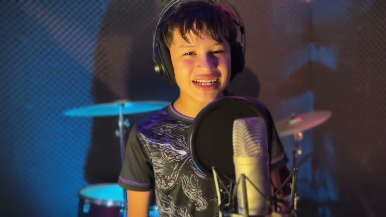 Fica amor-Dominick González-Cover