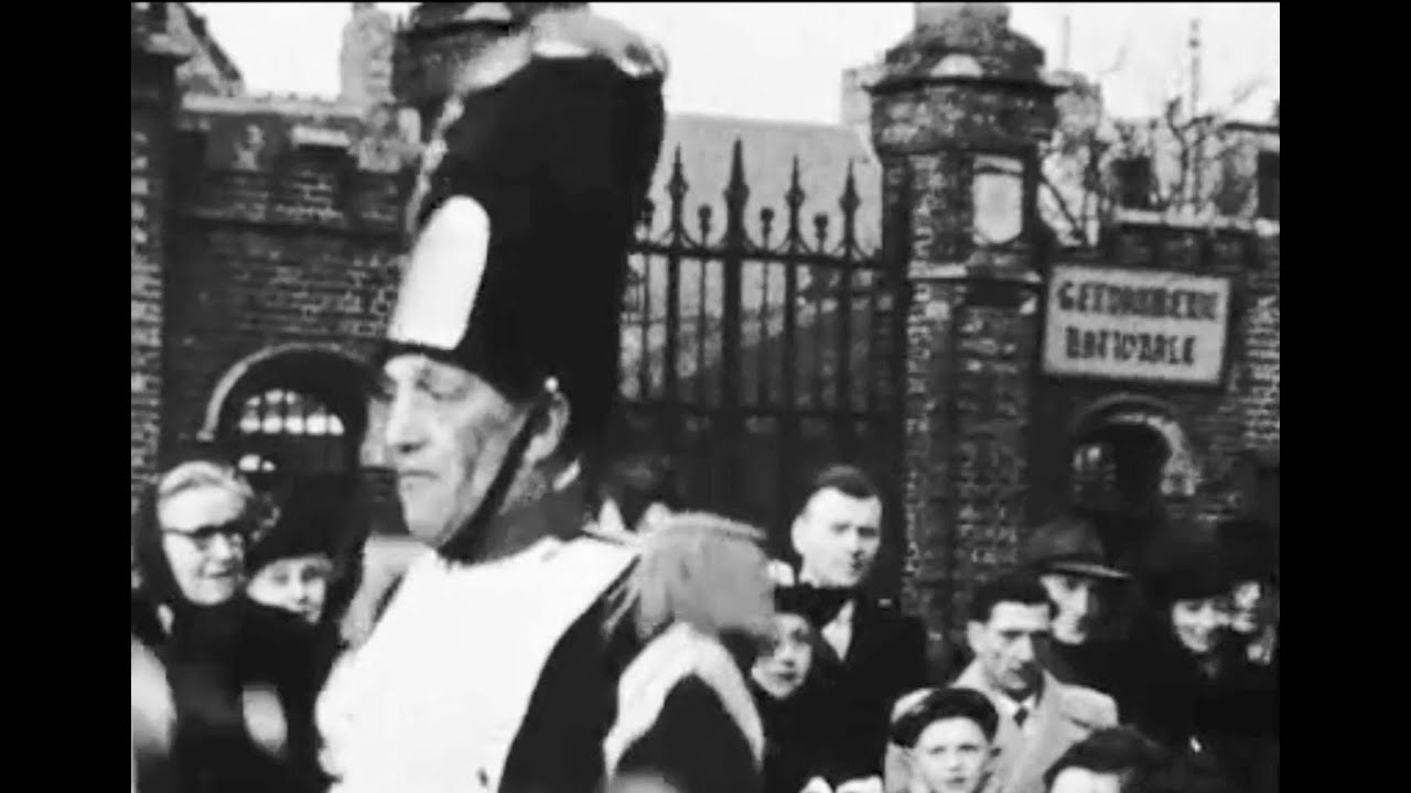 DUNKERQUE LE PREMIER CARNAVAL DE L'APRÈS GUERRE.