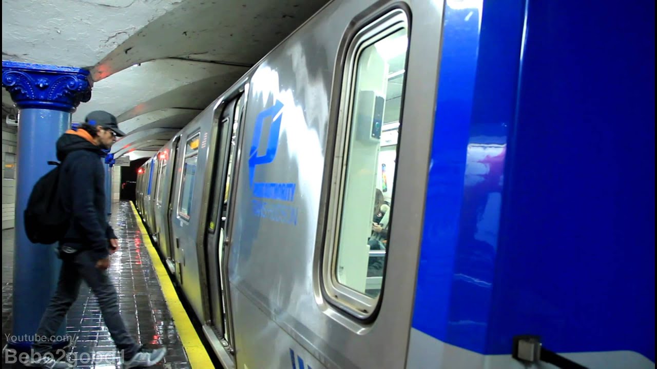 PATH: Journal Sq Train at W. 14th St Station [PA5]