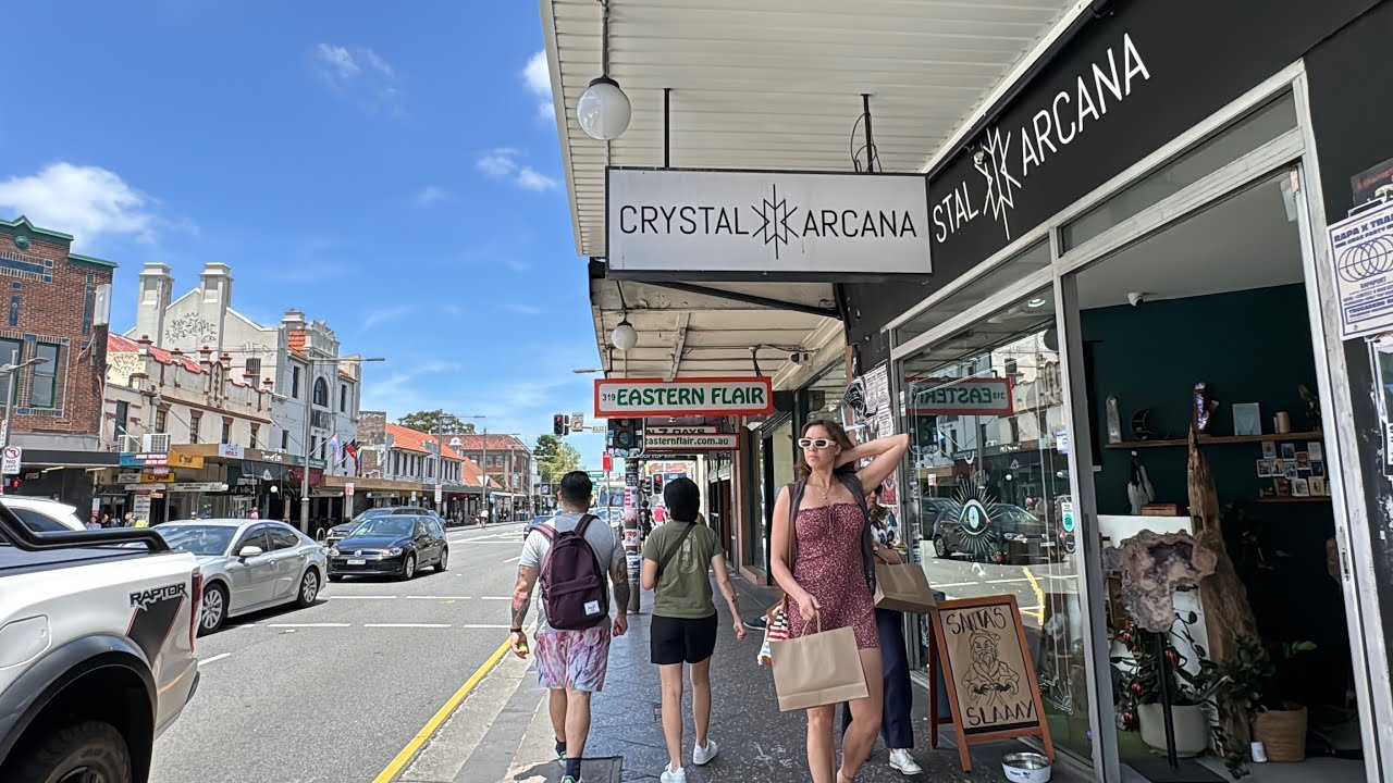 Newtown ~ Walking King Street | North To South - Inner west Sydney | Australia.
