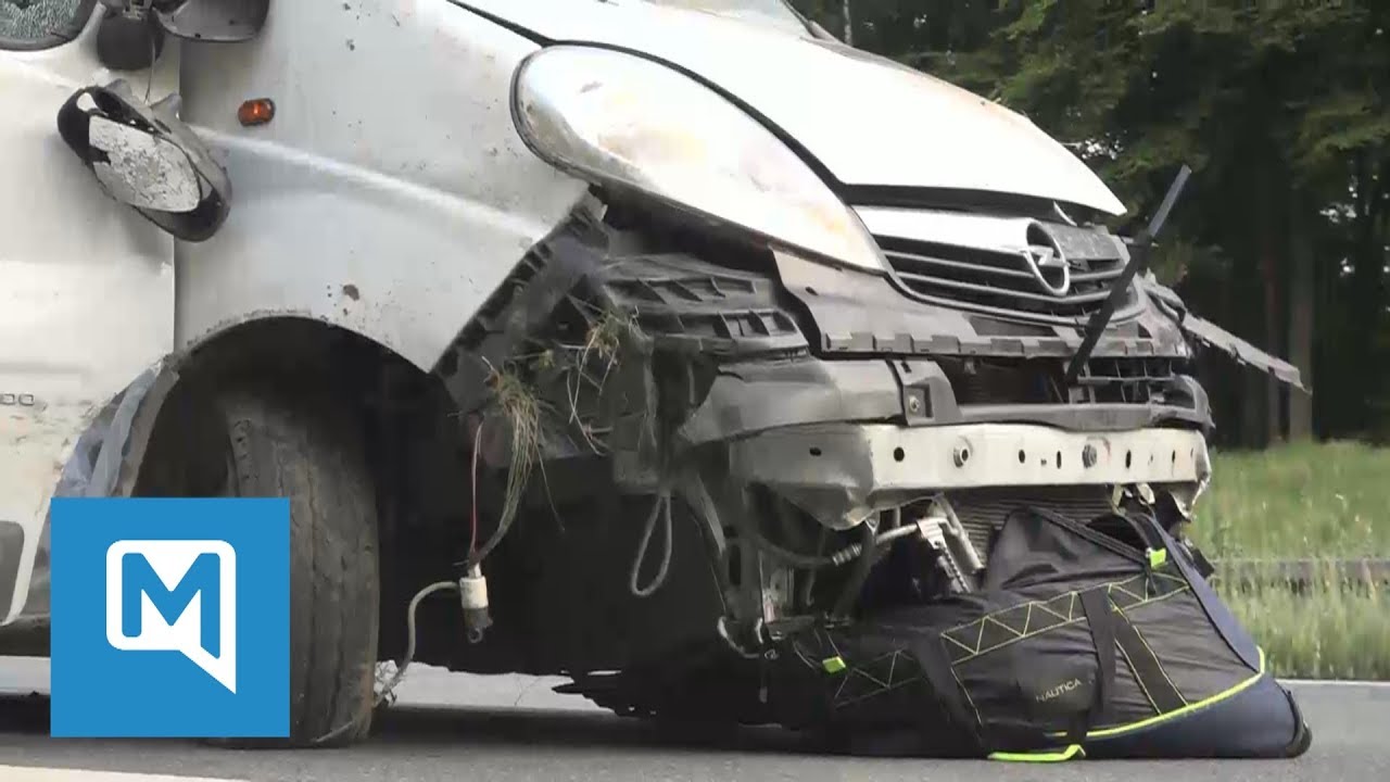 Horrorunfall: Drei Menschen aus Auto geschleudert - ein Mann stirbt