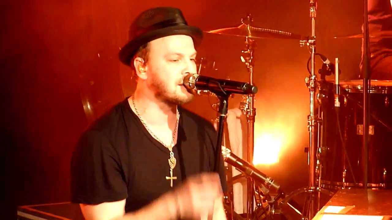 Gavin DeGraw -Rumour Has It (Adele Cover) + Every Little Bit- Live @ La Maroquinerie Paris 2.03.2014