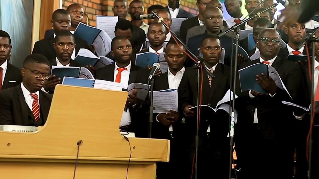 NYAGASANI TUBABARIRE Par Mgr Dominique Ngirabanyiginya