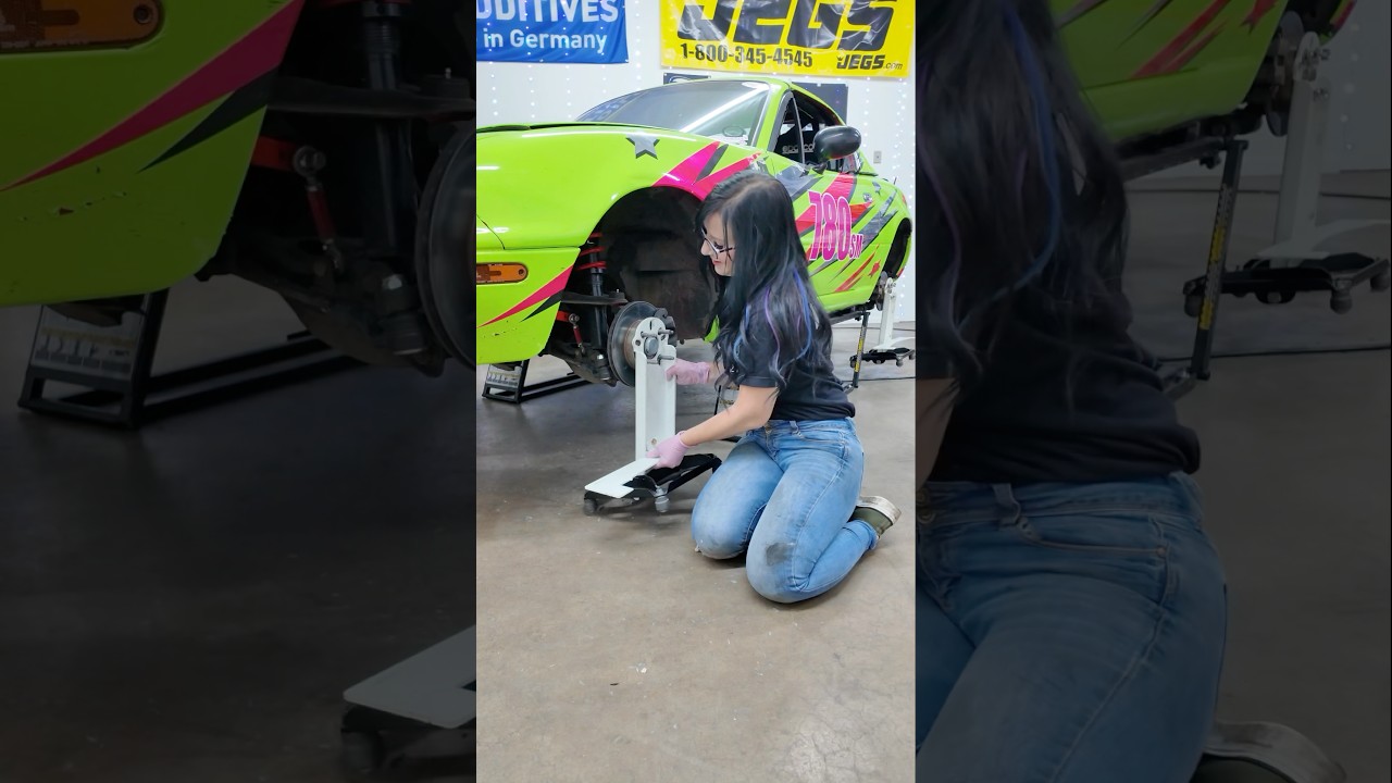 Using these sweet hubstands for alignments!