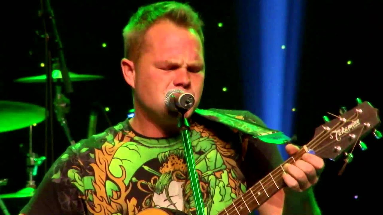 VERAZ LIVE aka WERNER FERREIRA