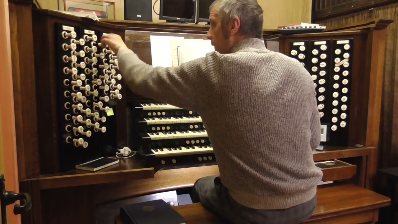 King of glory, King of peace - Bangor Cathedral, Gwynedd (Compton organ)