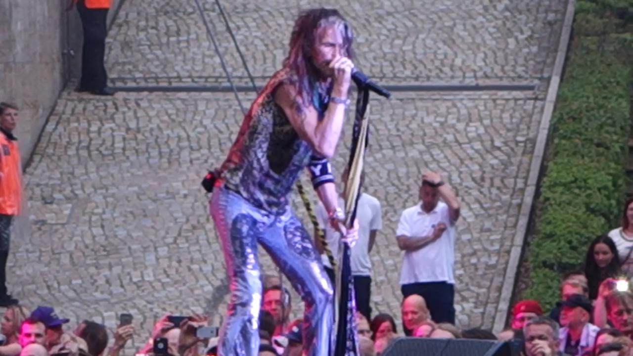 Aerosmith - Livin on the Edge - Berlin Waldbühne 30. Mai 2017