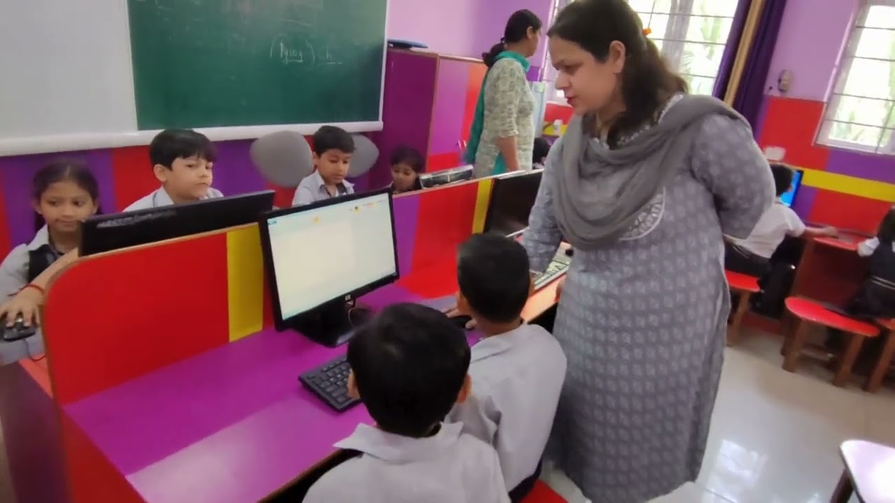 SCHOOL VIDEO HRSSSS DG