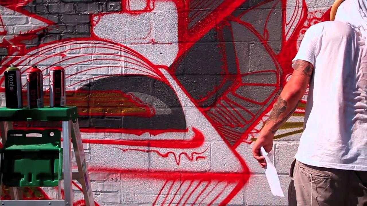 Artist Driven with Pose | Chicago