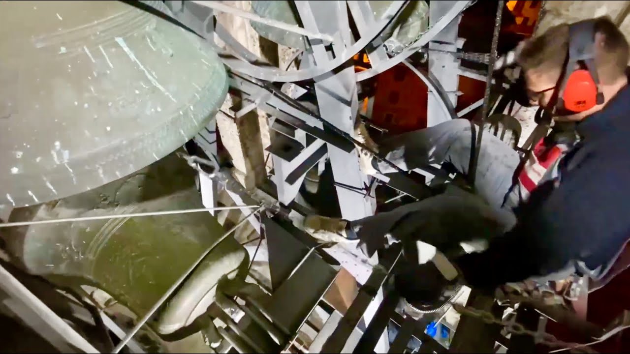 Campane di Lorenzago di Cadore (BL) - “CAMPANOTTO” dalla Cella Campanaria (v.069)