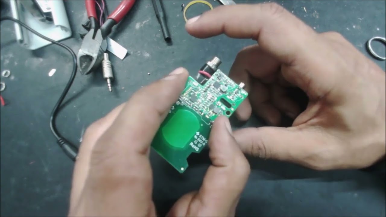 2 ZEONs batteries led jack and charging IC