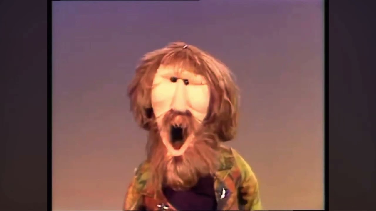 “In The Summertime” by the Muppets Country Trio