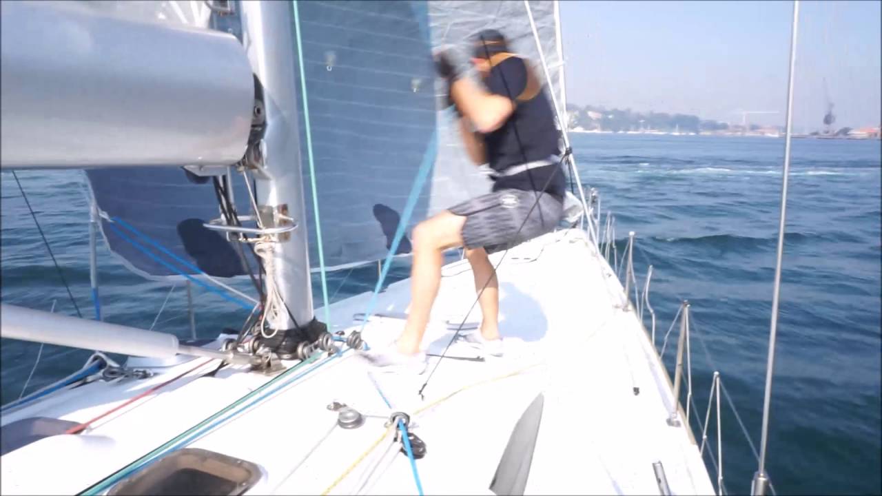 Hoisting the Jib