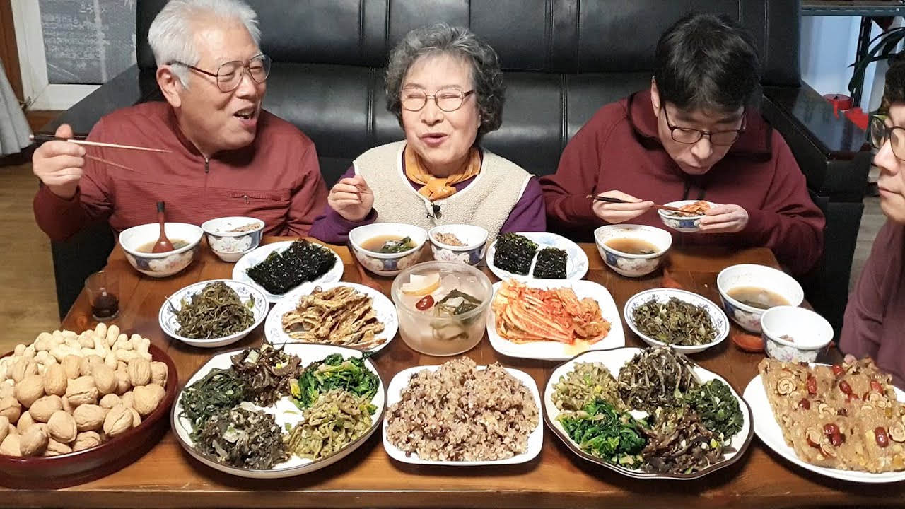 Рецепт пятизернового риса в полнолуние, 6 видов овощей (красный перец, яксик, мисо-суп из моллюсков)