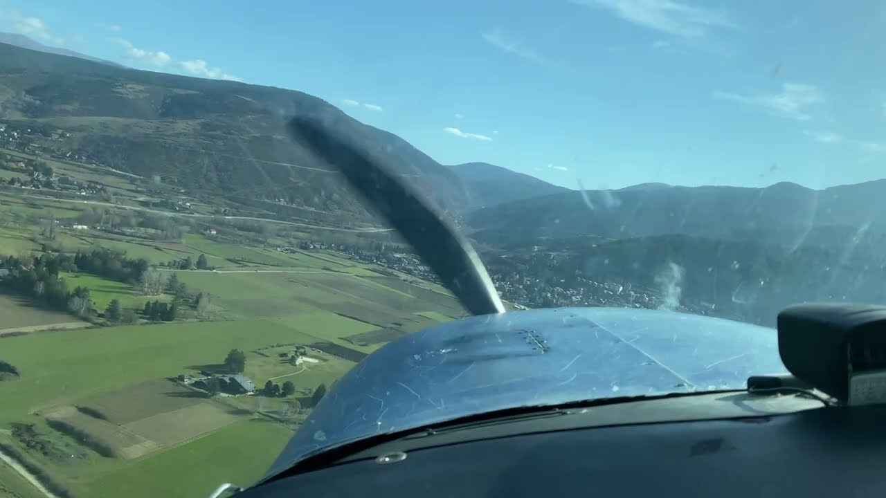 Landing at Cerdanya Aerodrome at Pyrenees with Cessna 172
