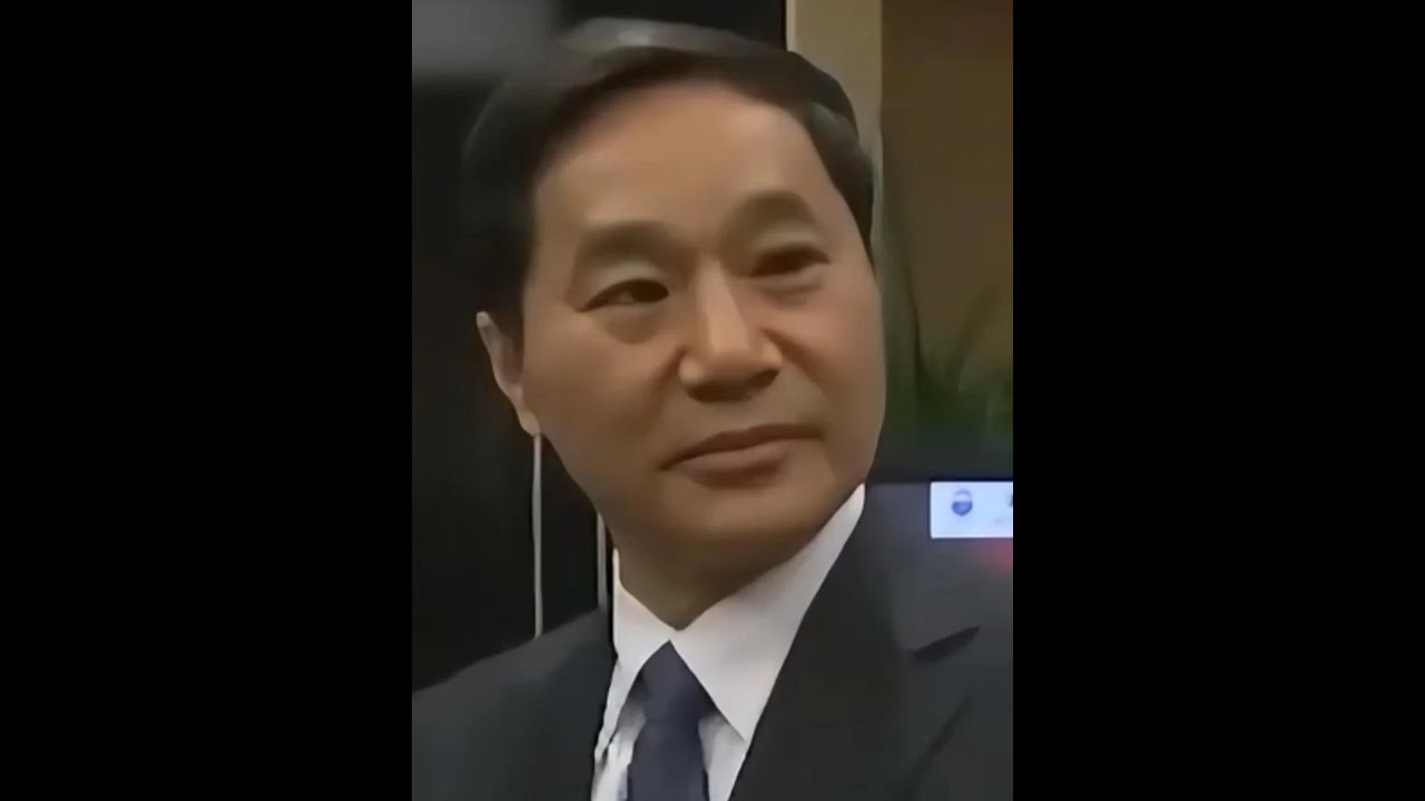 茅台老总被记者刁难，且看他如何高情商化解，#高情商#说话技巧#口才