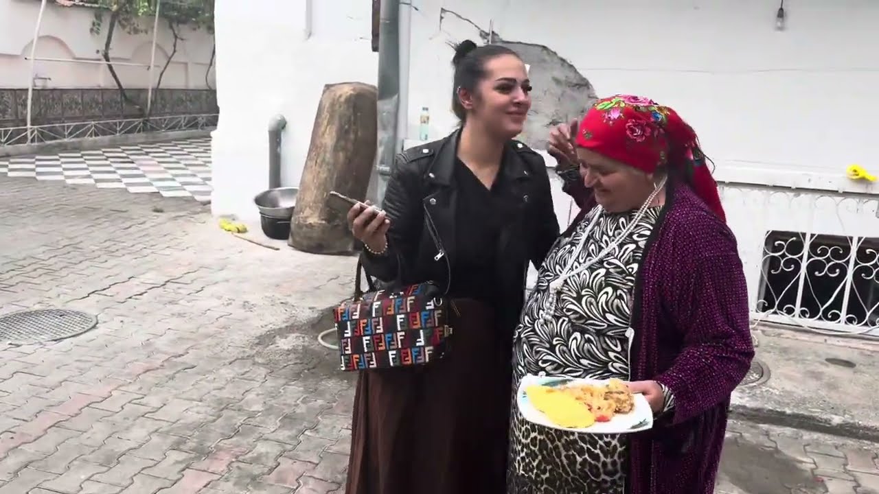 Singura acasa!