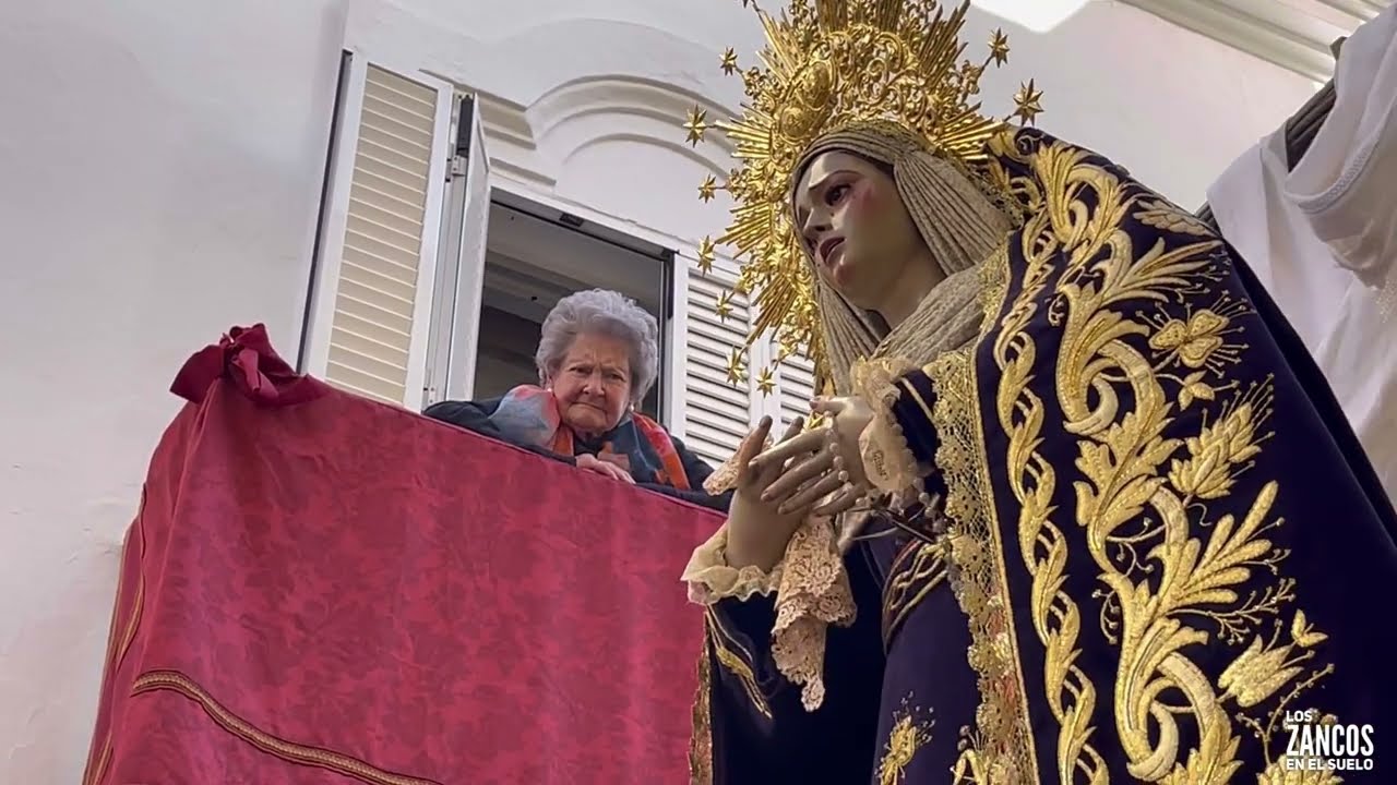 Salida Loreto Iglesia San Pedro Viernes Santo Jerez 2023