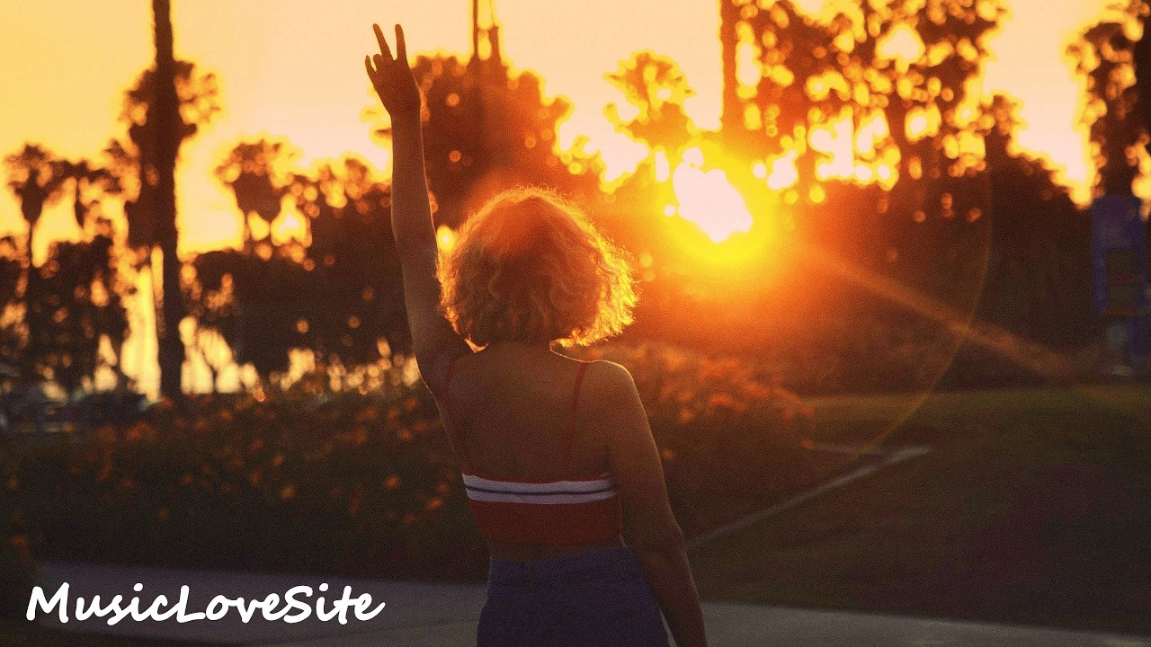 'Sunset Blessing' - Progressive House Mix