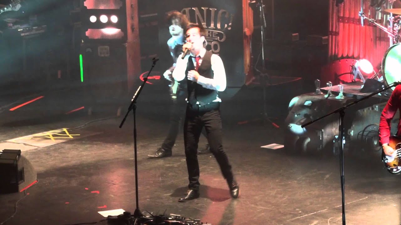 Panic! At the disco - Hurricane (live @ Manchester Apollo, 27.01.12)
