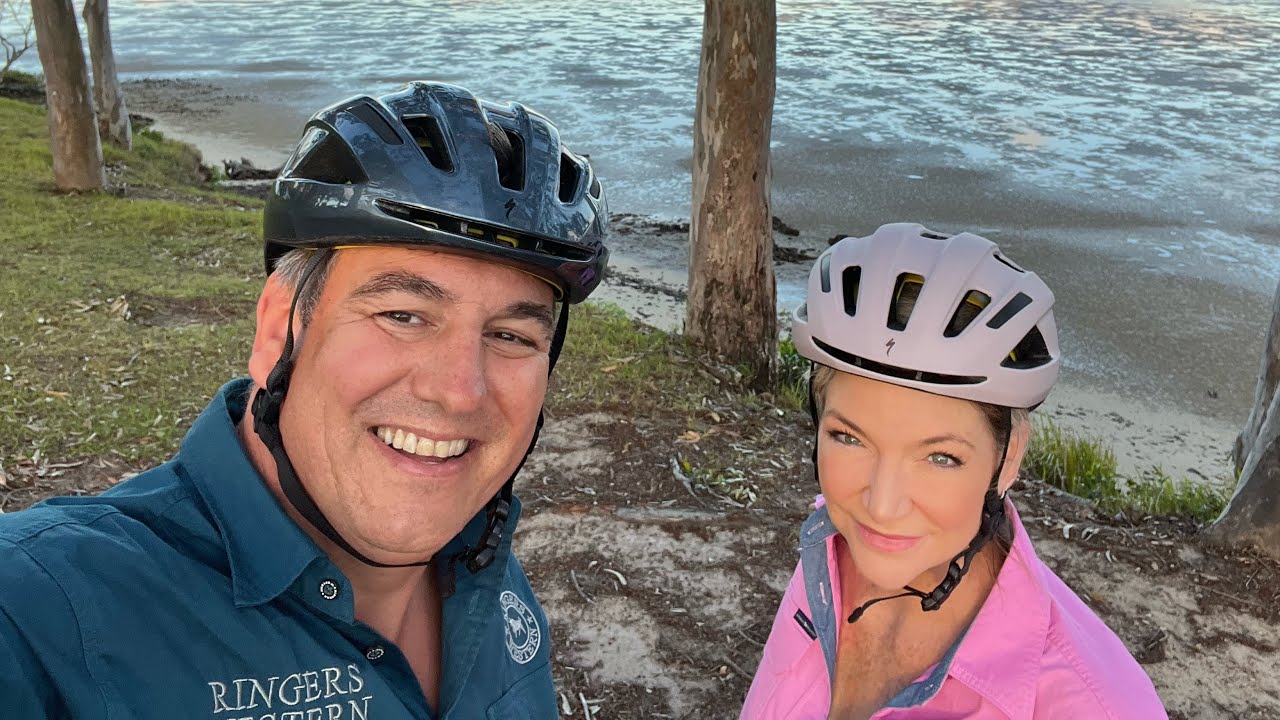 Three Beautiful Gems on the South Queensland Coast! Dolphins, Folding E-Bikes and Tinny Adventures!