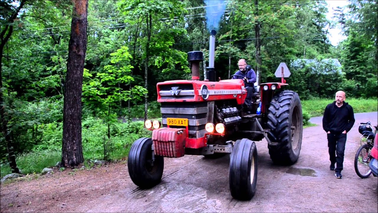 Massey Ferguson 1150 with new exhaust, before/after