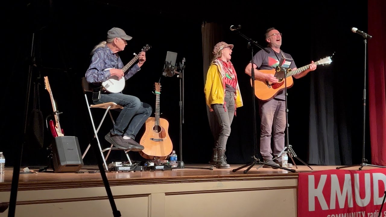 Failed State! David Rovics in the Redwoods with Ministry of Culture, Redwood Playhouse (audio only)
