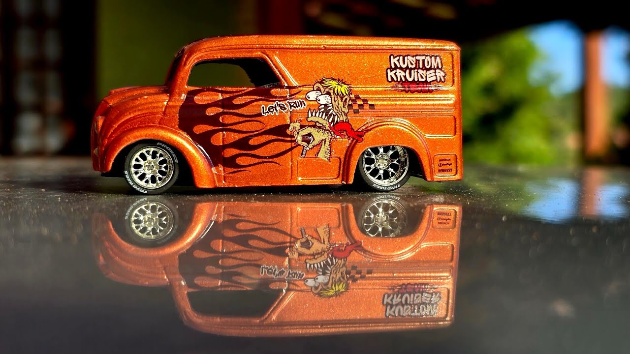 Customizando Diecast 436 Dairy Delivery HW