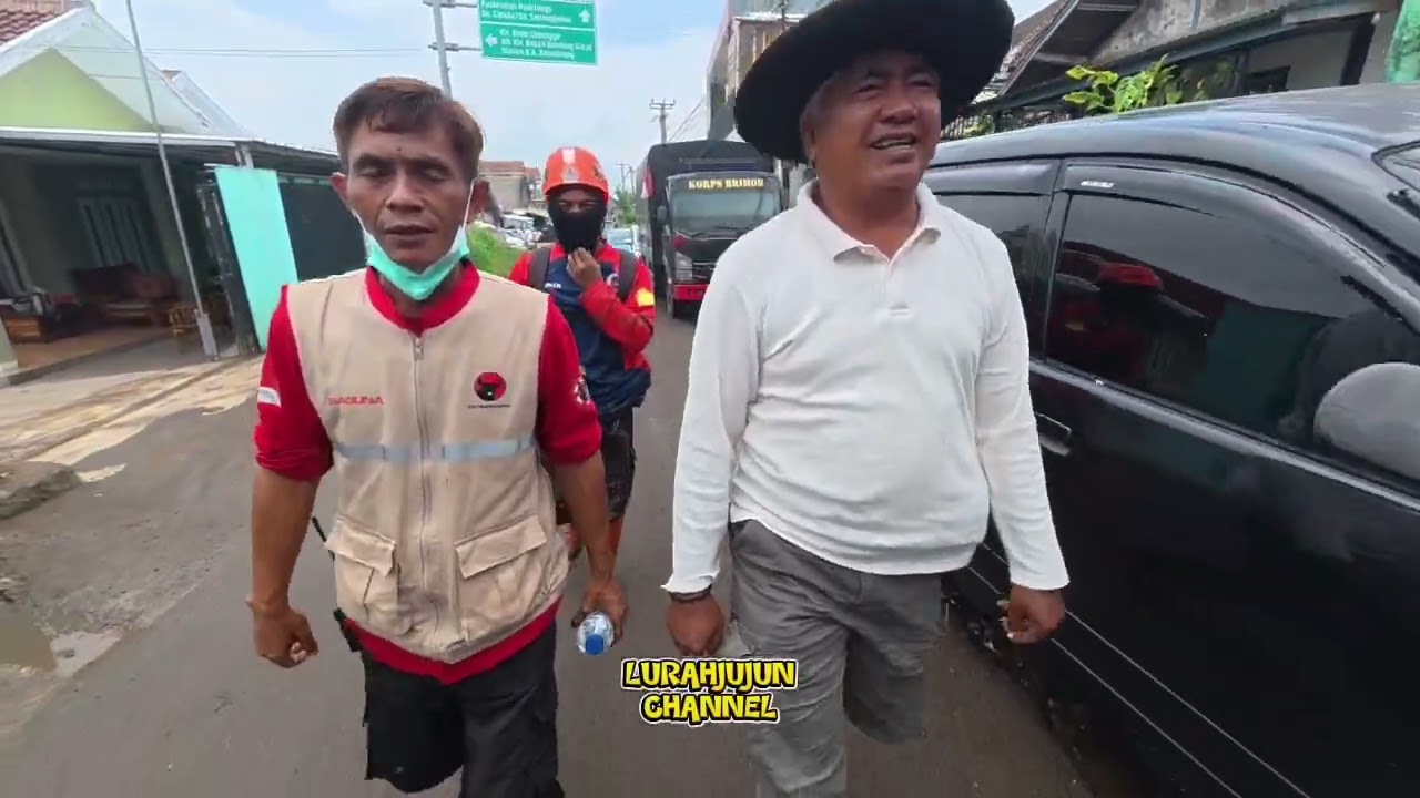 MASA ALLAH,,,WARGA YANG TERDAMPAK LONGSOR, SEMOGA HUSNUL KHOTIMAH 