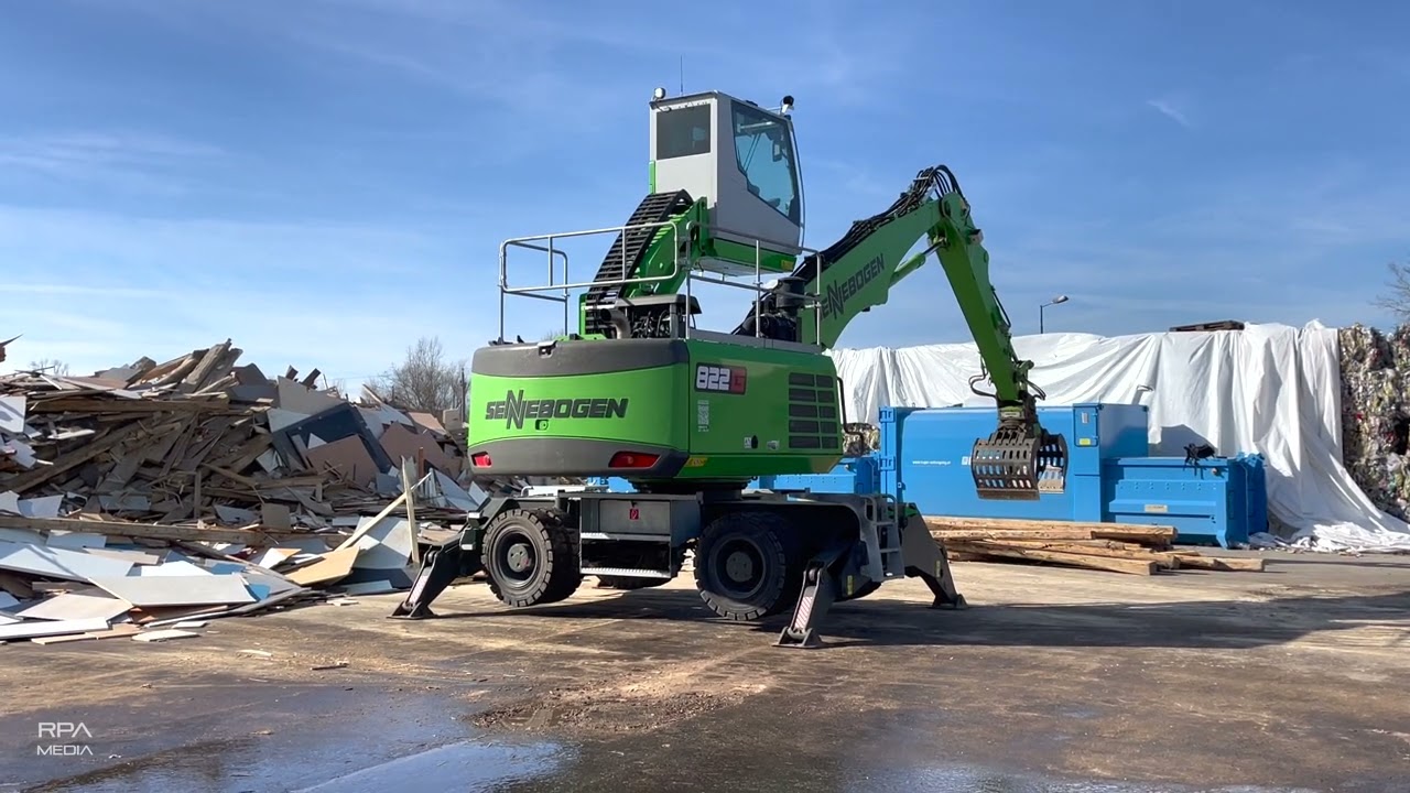 Sennebogen 822G material handler in Austria