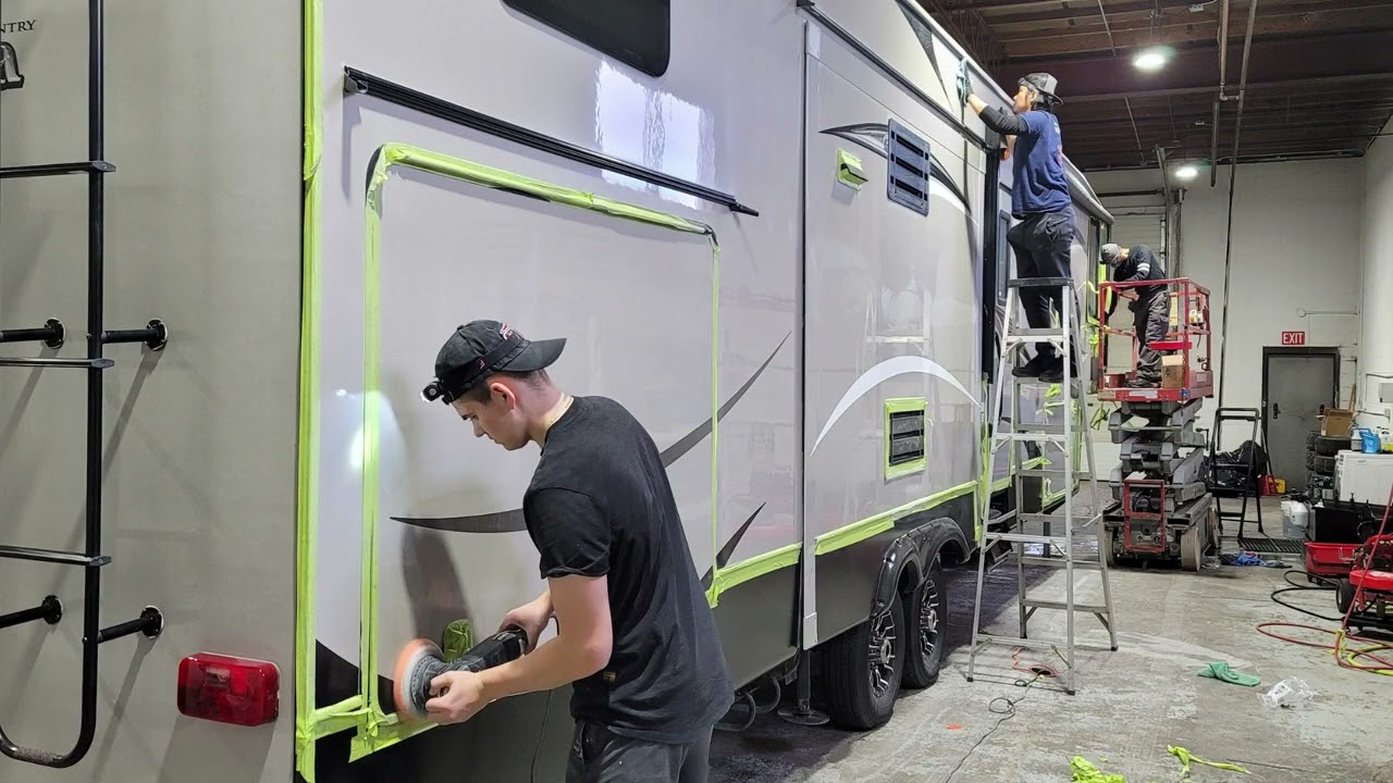 RV Gelcoat Polish and Restoration at Champs Detailing