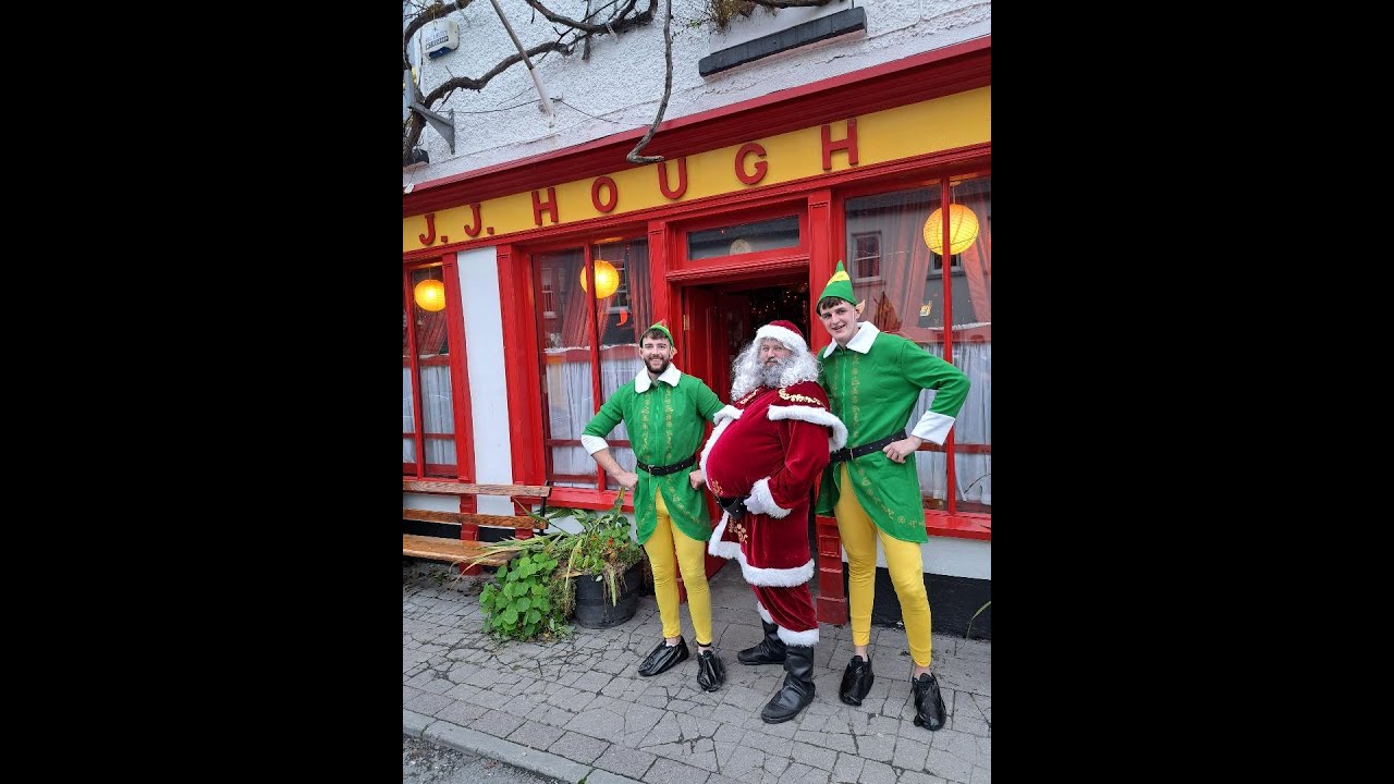 THE CHRISTMAS LOCK IN