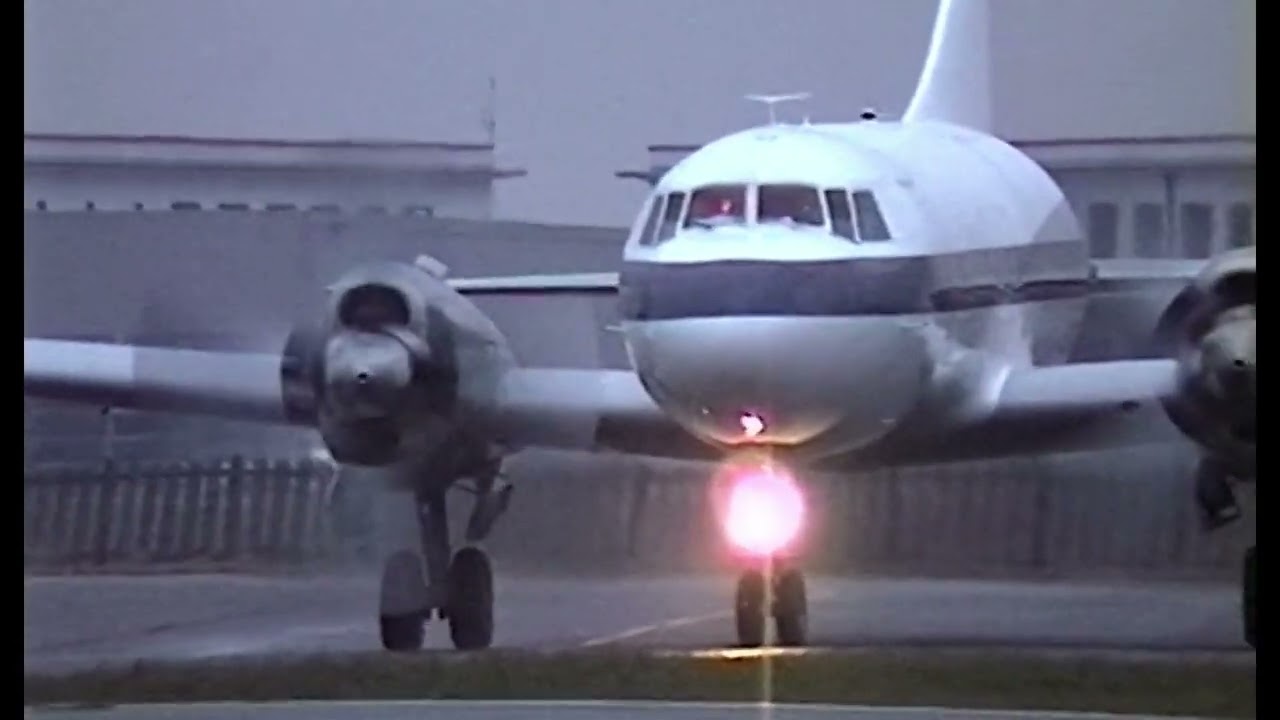 CONVAIR CV580   CS-TMO , final departure from EBOS  2000