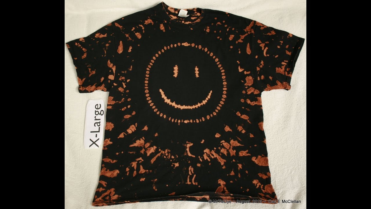 Folding a Smiley Face and then Discharging color with Bleach Gel (Toilet Bowl Cleaner)