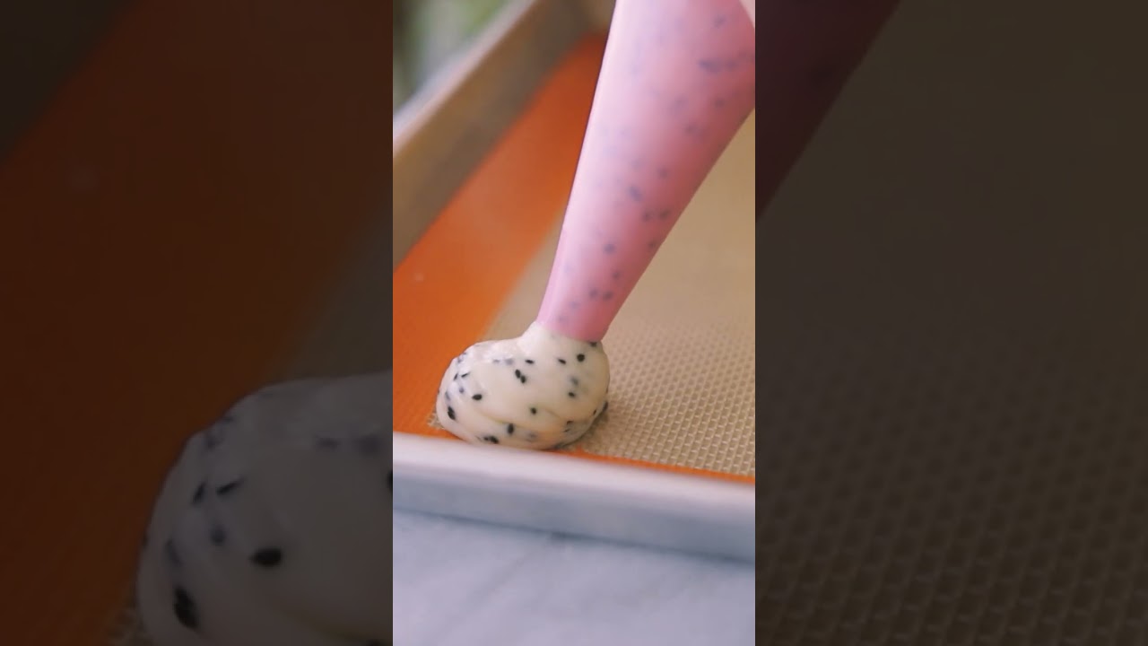 Have you tried this delicious Mochi Bread? Full video link is in the description!