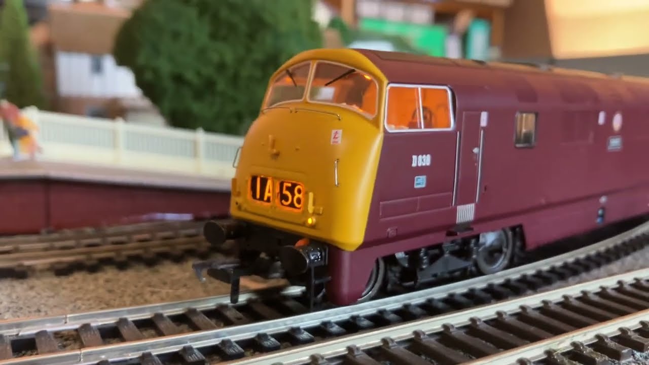 Bachmann class 43 with Olivia’s sound decoder added and speaker from Roads and Rails