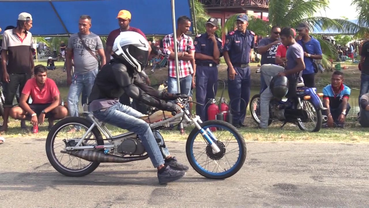 Srefidensi Drag Race 2016
