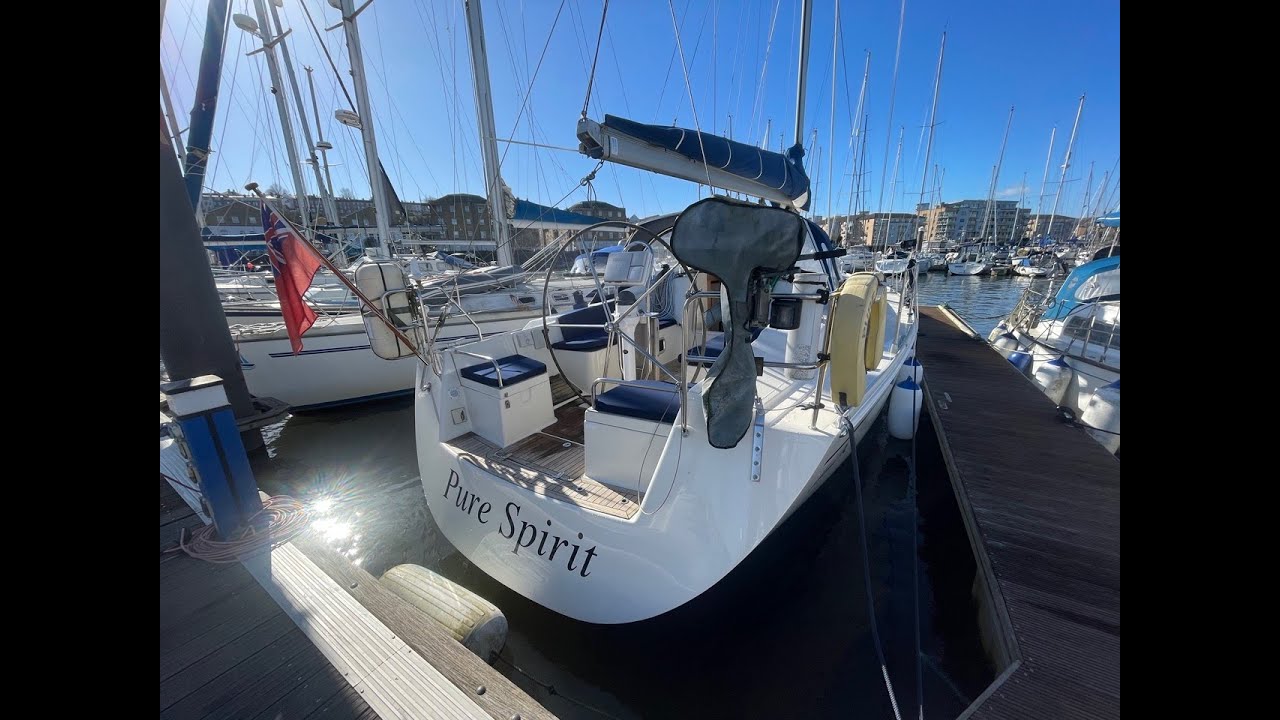 Hanse 411   YACHTS CO